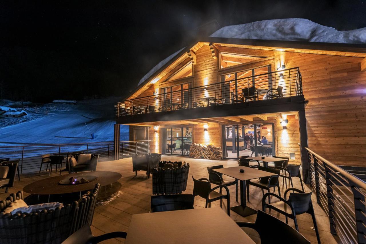 Le Massif Hotel & Lodge Courmayeur The Leading Hotels Of The World Exterior photo