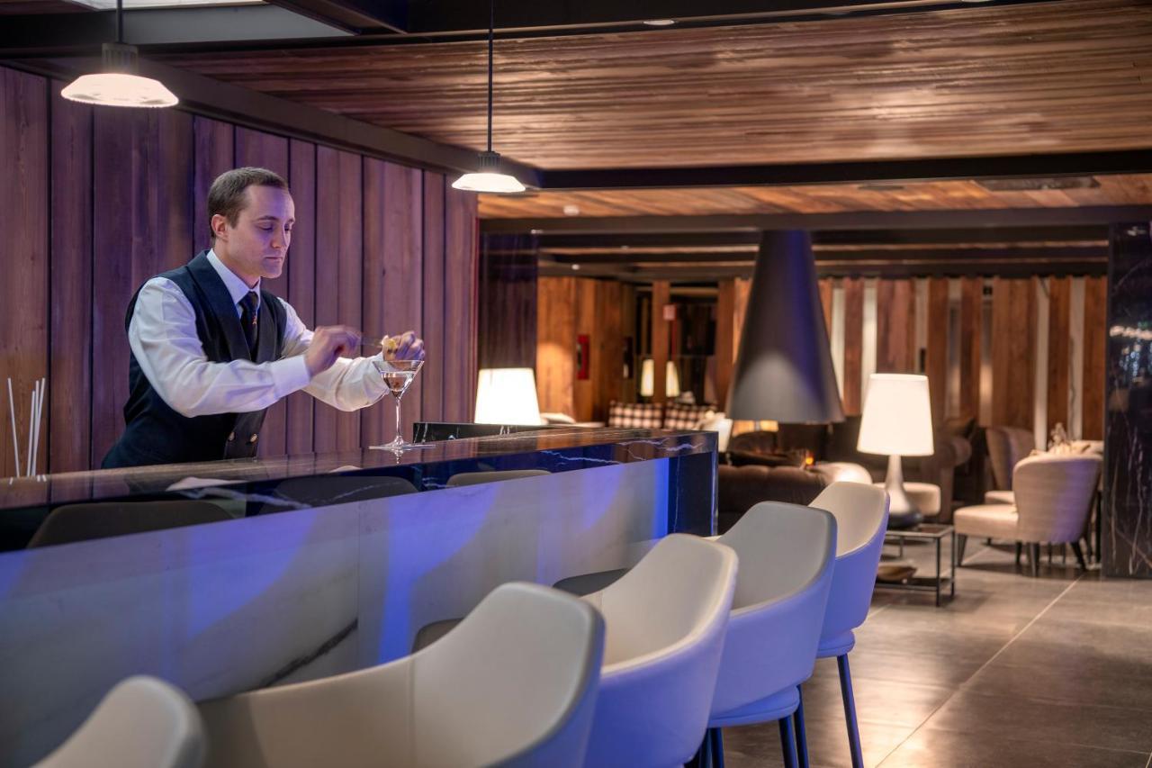 Le Massif Hotel & Lodge Courmayeur The Leading Hotels Of The World Exterior photo